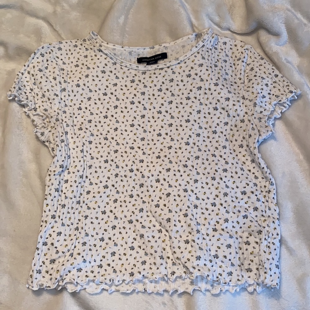 AE Ribbed Scalloped Tee - Picture 2 of 4